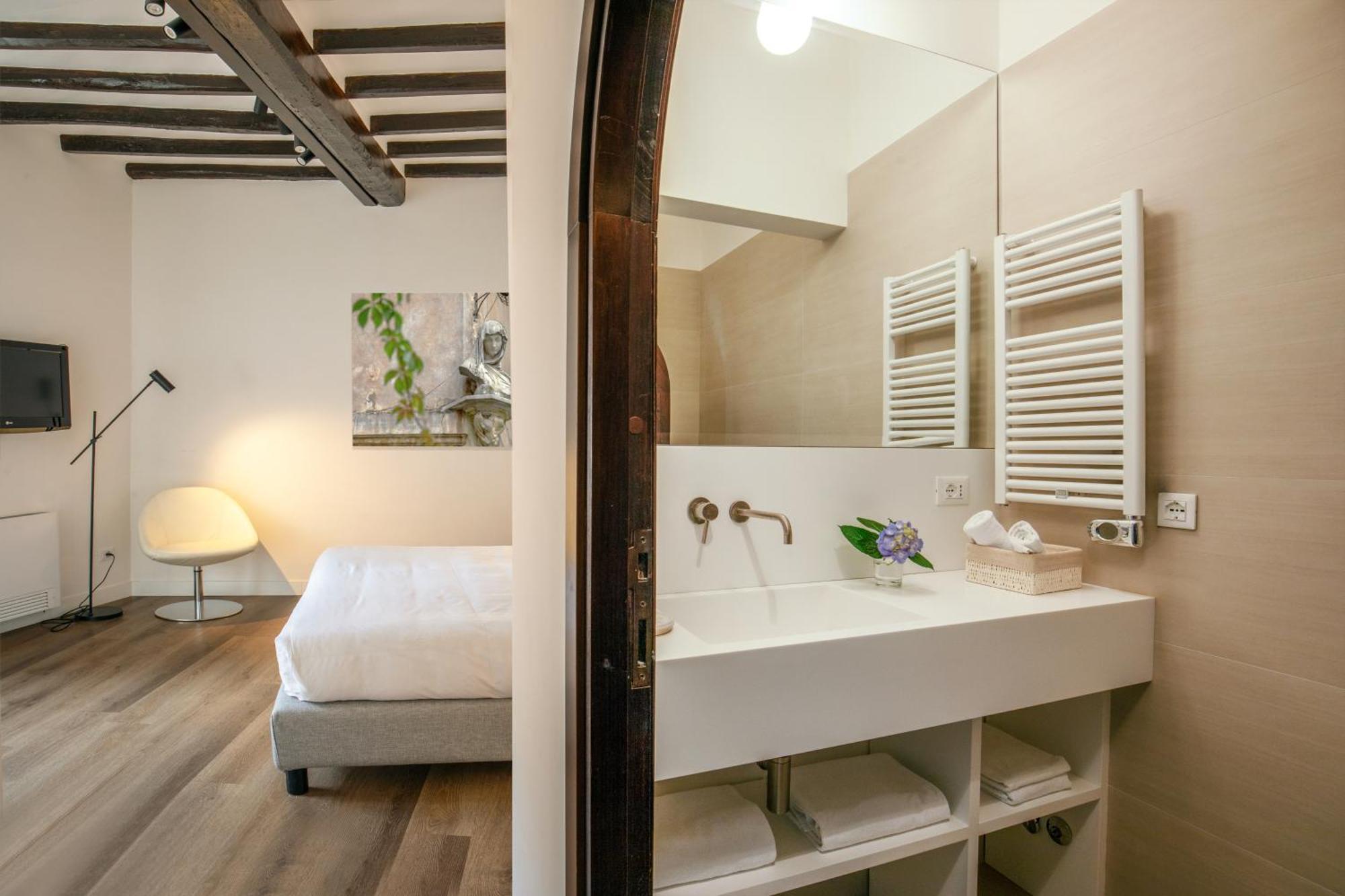 Boutique Hotel Campo De' Fiori Рим Екстериор снимка