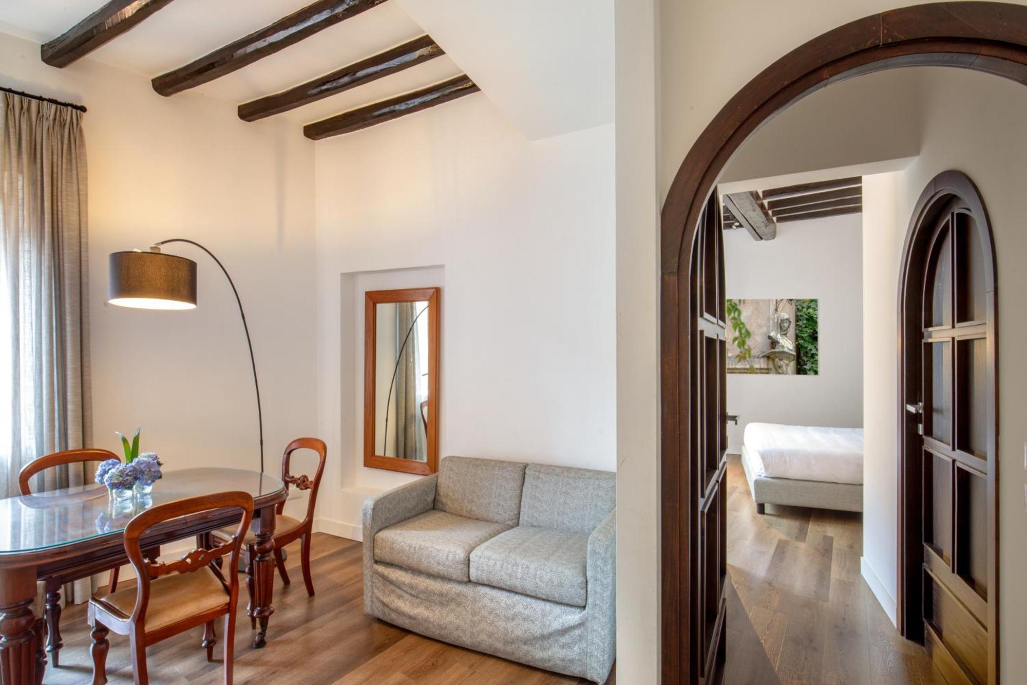 Boutique Hotel Campo De' Fiori Рим Екстериор снимка